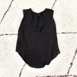 L’Agence XS Sleeveless Black Keyhole Silk Top!